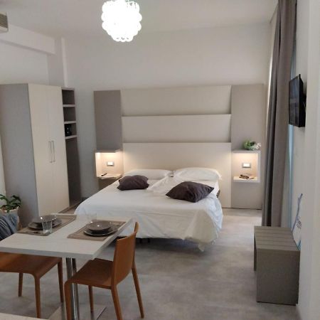 Hotel Abel & Residence Cesenatico Extérieur photo